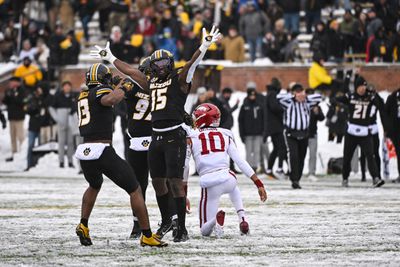 COLLEGE FOOTBALL: NOV 30 Arkansas at Missouri